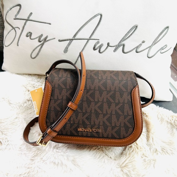 NWT authentic Michael Kors Lucie saddle Leather Bag - Picture 2 of 11